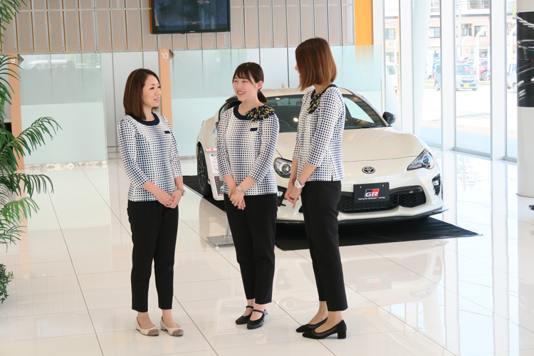 ネッツトヨタ福井　制服リニューアル